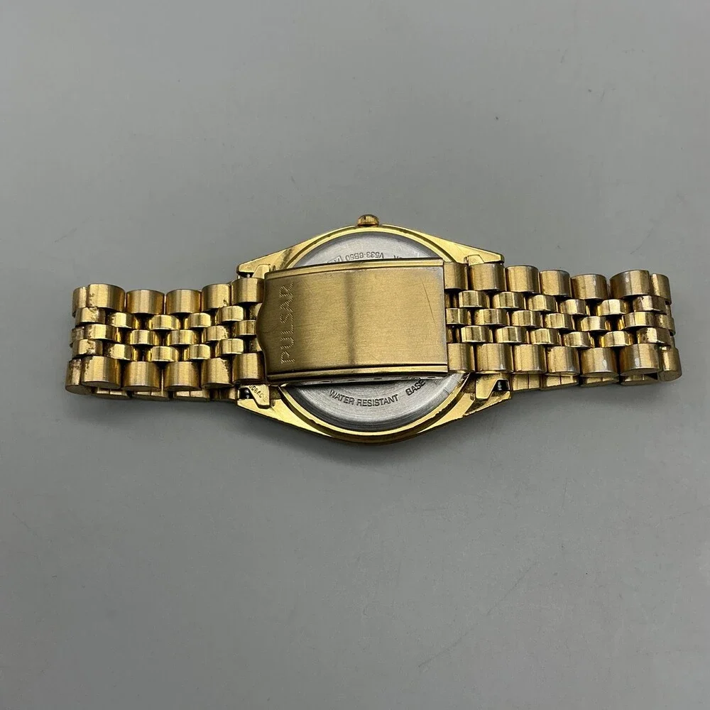 Vintage Pulsar V533-8B50 Mens Watch 35mm Gold Tone Day Date New Battery 7.5